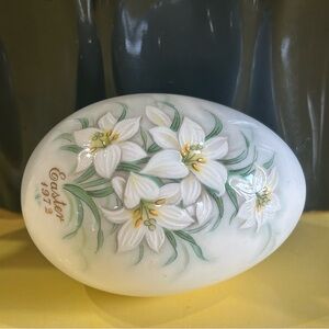 Vintage Noritake 1972 Limited Edition Bone China Easter Egg